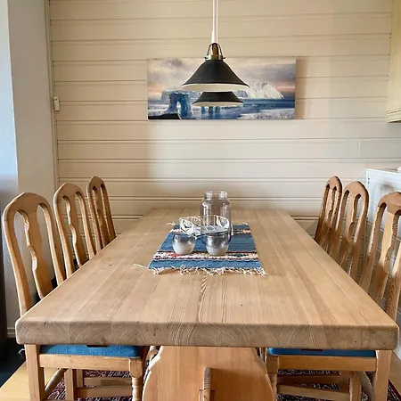 Spacious With 3 Bedrooms And 2 Baths