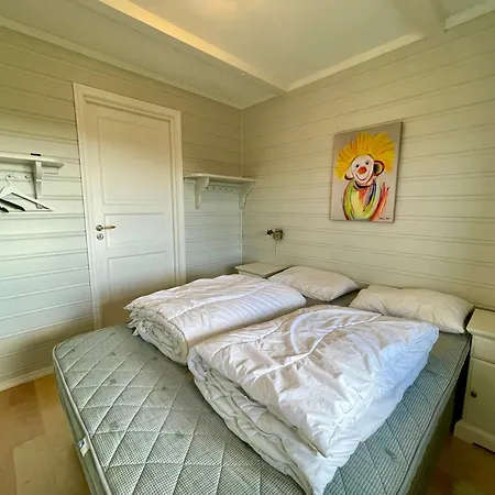 Spacious With 3 Bedrooms And 2 Baths