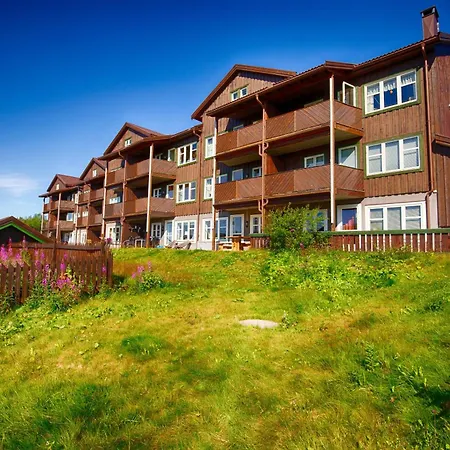 Ferienhaus Spacious With 3 Bedrooms And 2 Baths Beitostolen