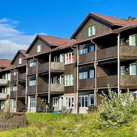 Spacious With 3 Bedrooms And 2 Baths Ferienhaus