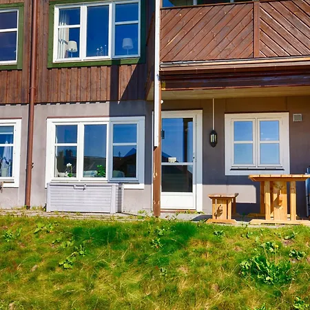 Spacious With 3 Bedrooms And 2 Baths Beitostolen